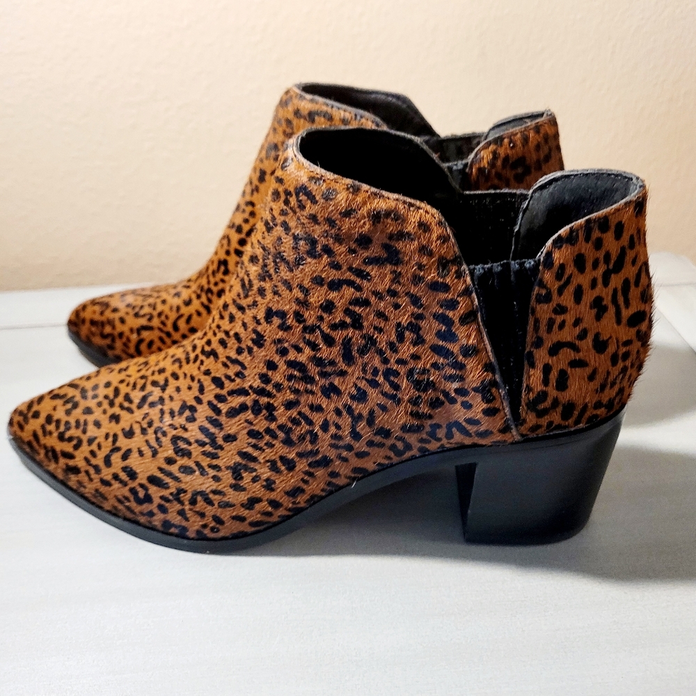 NWOT Leopard Print Calf Hair Sanctuary REVEL Ankle Boots Size 7.5 Elastic Gore